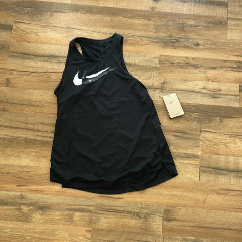 Brand new small workout nike tank